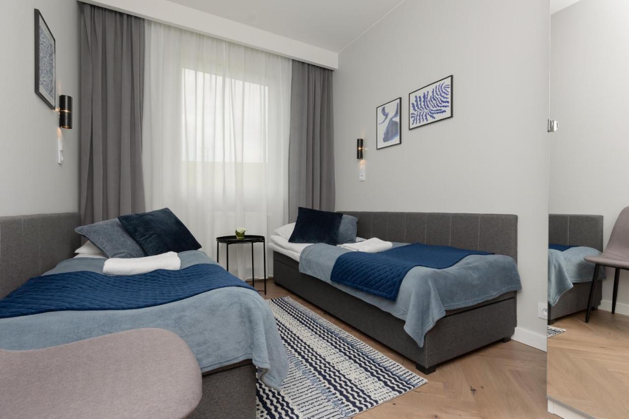 Stunning Family Apartment Ursynow With Parking & Balcony By Noclegi Renters Warschau Exterior foto